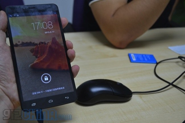 Esclusivo: “Skyfall”, il nuovo phablet targato iOcean! skyfall