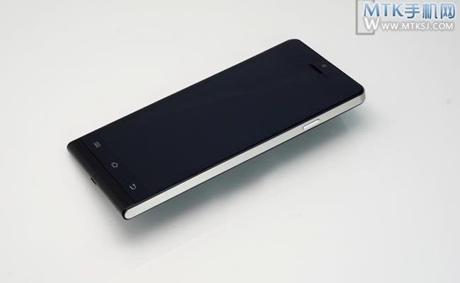 Esclusivo: Pubblicate le prime foto di Carpad Titanium T6, clone di Huawei Ascend P6! titanium t6