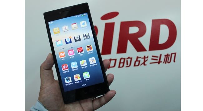 Bird Snapdragon XL, 6” Full-Hd da 6.5mm e chipset MT6592 8-core!