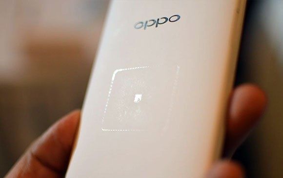 Oppo lancia Oppo N1 sul mercato tailandese Oppo N1