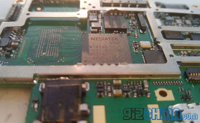 Avvistato il circuito stampato del THL Monkey King 2 THL Monkey King 2