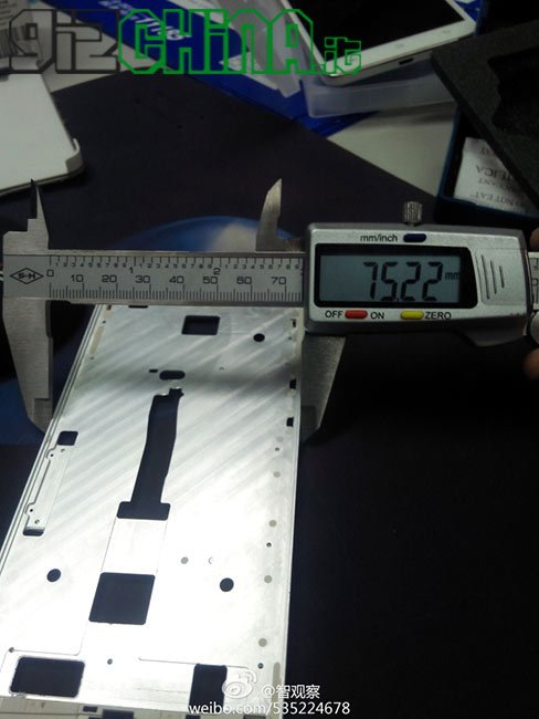 Oppo FIND 7 foto rubate telaio