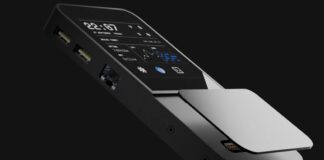 Non chiamatelo smartphone, questo è un vero PC Linux tascabile Mecha Comet