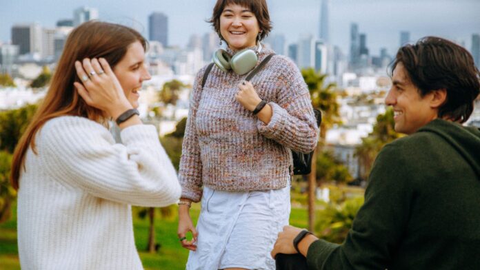 Amazon Bee (1) Amazon Bee