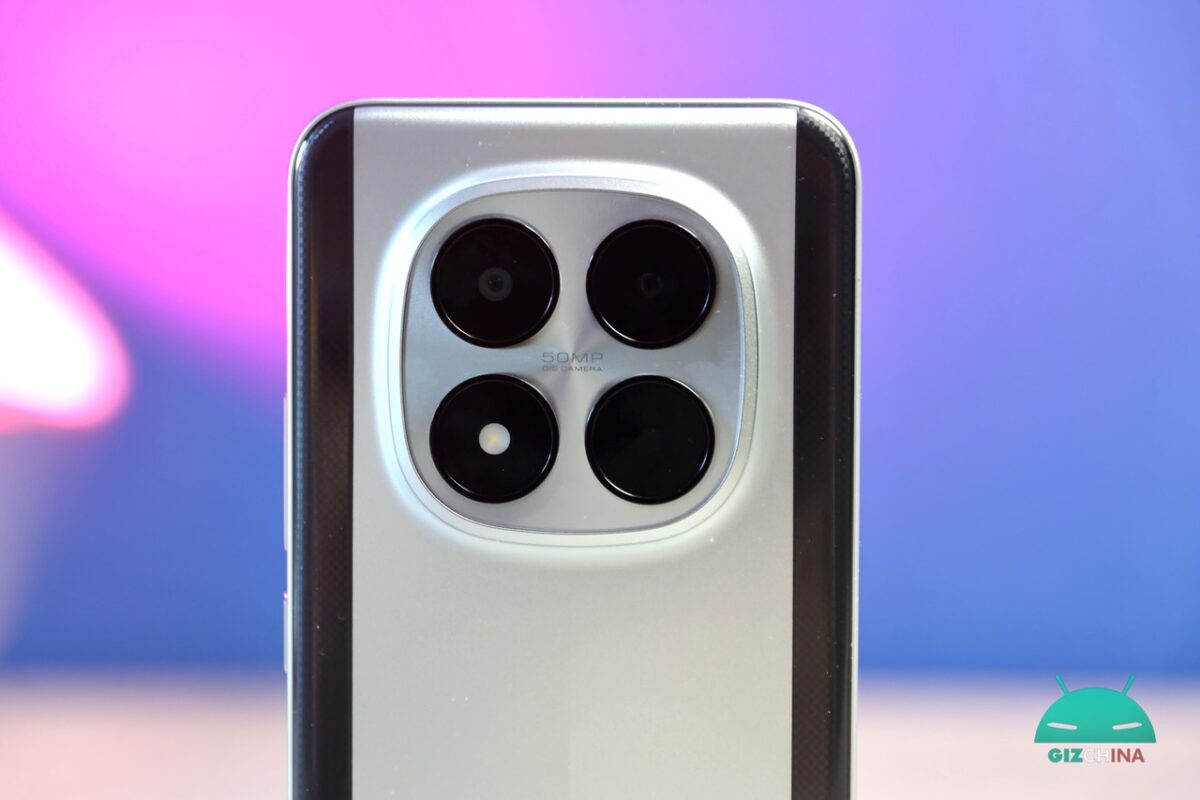 Design e costruzione del POCO M8 Pro