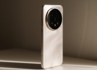 Smartphone in Europa: il 2025 si chiude bene, ma il 2026 fa paura Honor Magic8 Pro