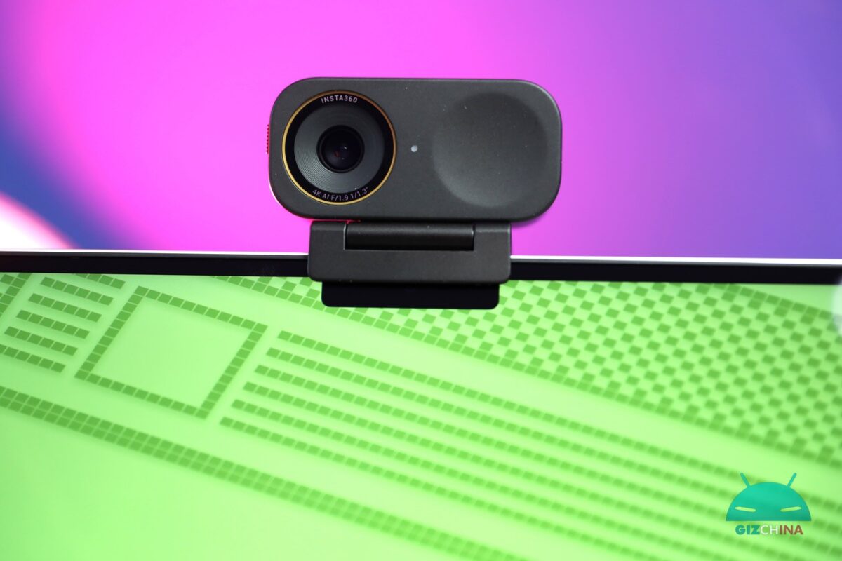 Insta360 Link 2 Pro e Link 2C Pro, webcam 4K con AI Tracking e gimbal motorizzato