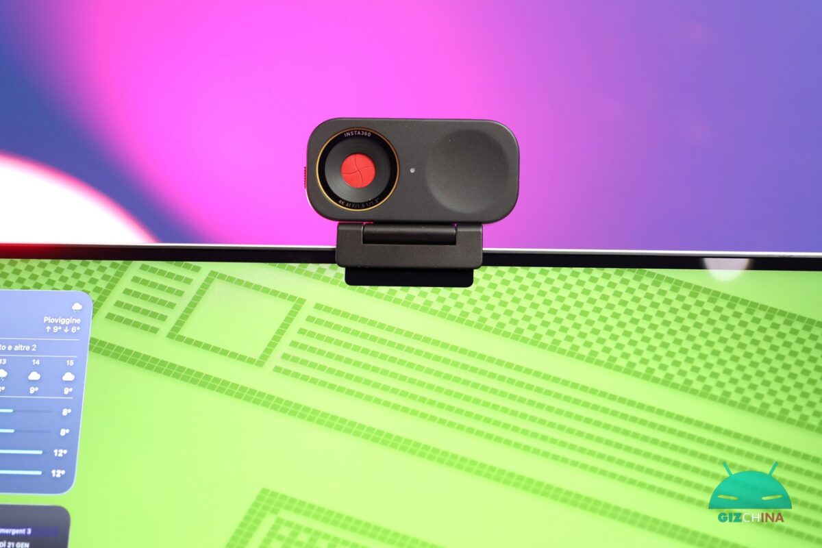 Insta360 Link 2 Pro e Link 2C Pro, webcam 4K con AI Tracking e gimbal motorizzato