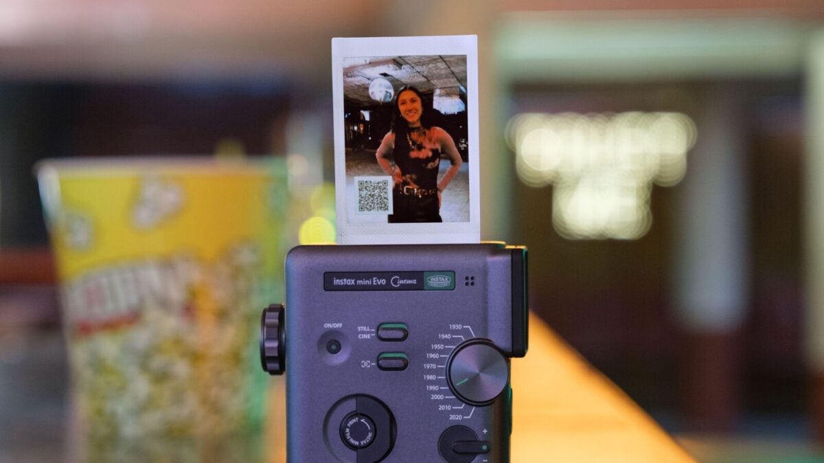 instax mini Evo Cinema