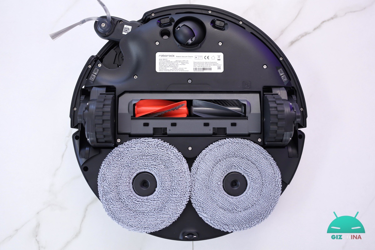 Roborock Saros 20 robot aspirapolvere e lavapavimenti con sistema AdaptiLift, 36000 Pa e stazione RockDock