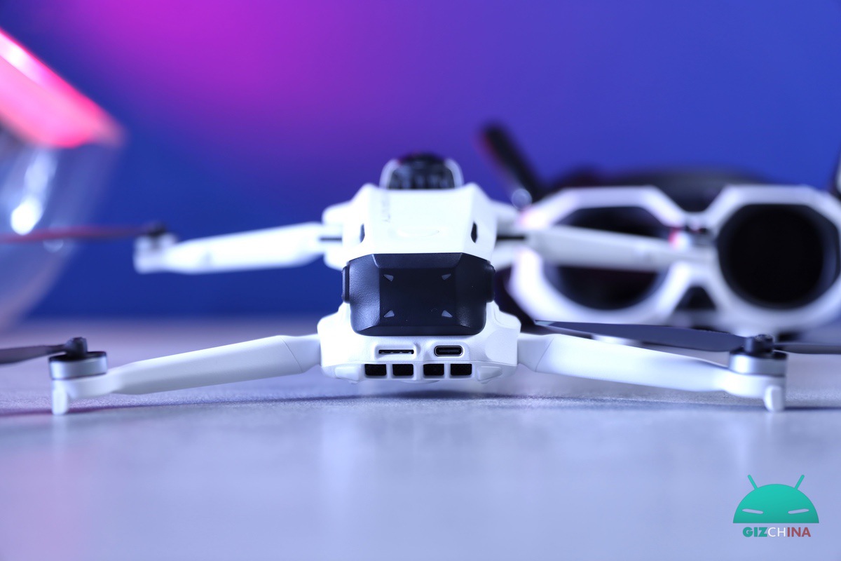 Antigravity A1, drone FPV con fotocamera a 360 gradi durante i test di utilizzo