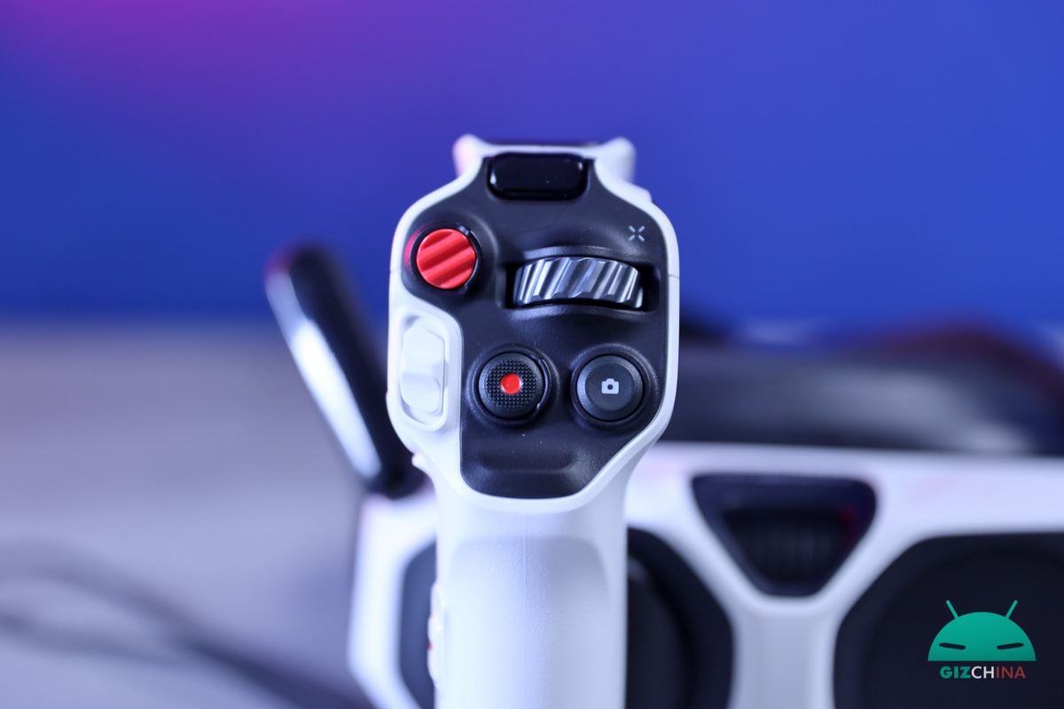 Antigravity A1, drone FPV con fotocamera a 360 gradi durante i test di utilizzo