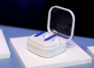 Galaxy Buds4 e Buds4 Pro ufficiali, gli auricolari Samsung cambiano forma Samsung Galaxy Buds4 e Buds4 Pro