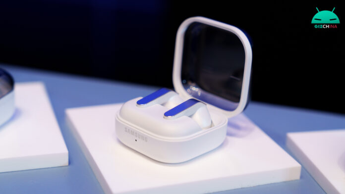 samsung-galaxy-buds4-unpacked-1 Samsung Galaxy Buds4 e Buds4 Pro