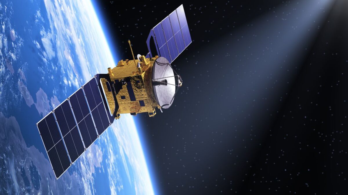 satellite in orbita